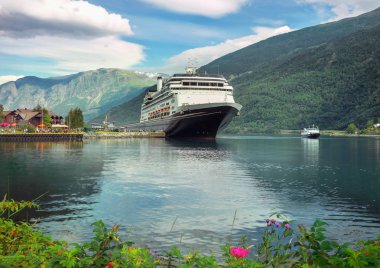 Harbour Flam gemi cruise