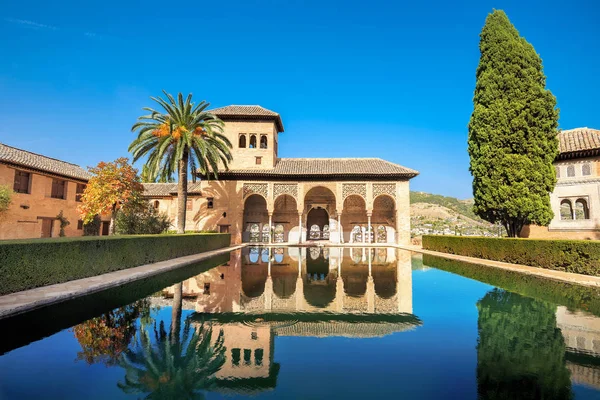 Torre de Las Damas in Alhambra — Stockfoto