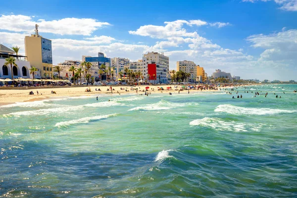 Stadtstrand in Sousse lizenzfreie Stockbilder