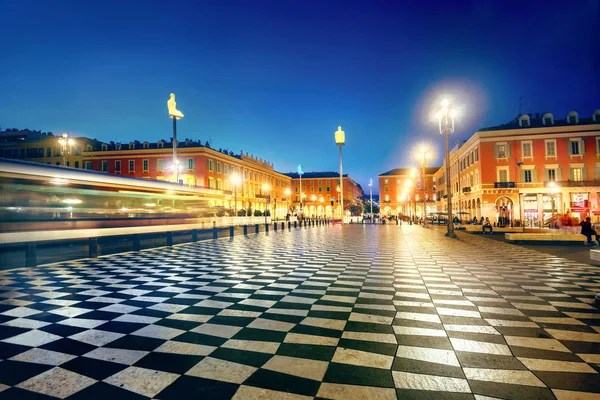 Nice Francia Octubre 2017 Paisaje Urbano Nocturno Con Tranvía Movimiento — Foto de Stock