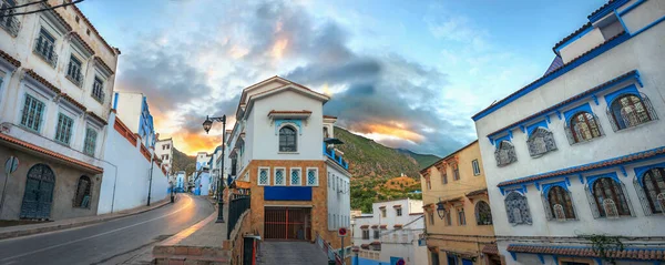 Pohled Ulici Hotely Obytnými Domy Staré Čtvrti Modrého Města Chefchaouen — Stock fotografie