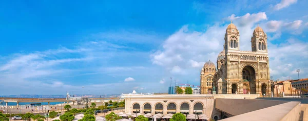 Paisagem Panorâmica Com Parque Vista Catedral Major Marselha França — Fotografia de Stock