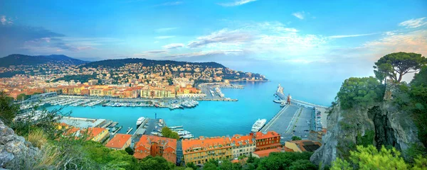 Panoramic View Nice Old Port Coastal Colorful Houses Castle Hill — Stock Photo, Image
