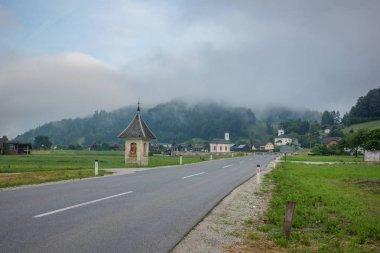 Slovenya 'daki Selca köyüne bak