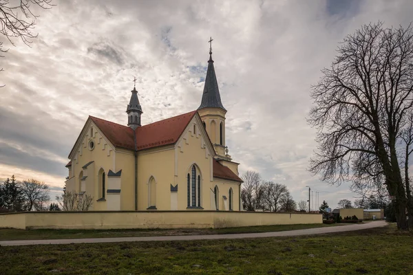 Födelsekyrkan Jungfru Maria Pieczyska Mazowieckie Polen — Stockfoto