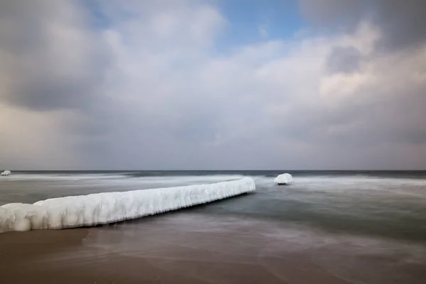 Brise Lames Gelés Sur Plage Populaire Dans Village Chalupy Près — Photo