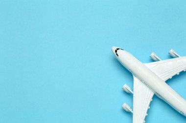 Minimum seyahat. Model uçak boş bir uçuşta 