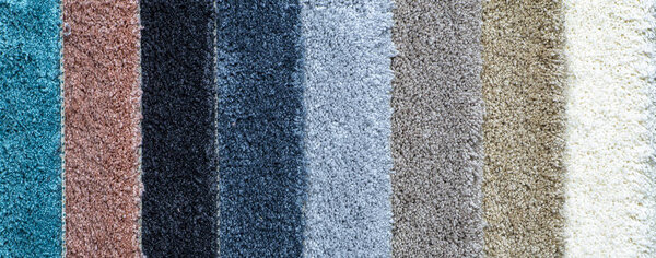 Ковровое покрытие. Полосатые ковры разных цветов
