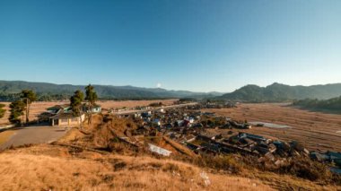 Gündüz Gecesi Arunachal, Ziro