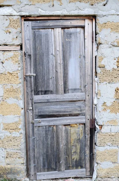 Bijgebouwen - een schuur in de tuin — Stockfoto