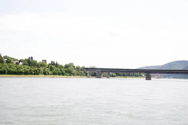 Utsikt Över Bron Och Naturen Vid Floden Rhine Koblenz Tyskland — Stockfoto