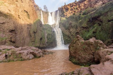 Grand Atlas Köyü Tanaghmeilt, Azilal il Ouzoud şelaleler.