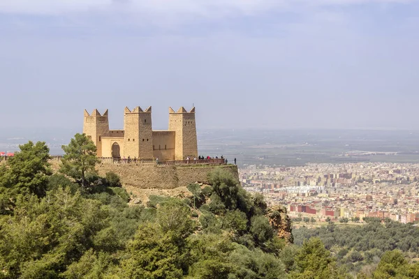 Ancient fortress named Kasbah Ras el-Ain, in Asserdoun, province of Beni Mellal. — Stock Photo, Image