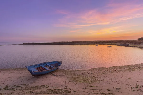 Sunset seascape view of Olhao salt marsh Inlet, waterfront to Ria Formosa natural park. Algarve. — Stock Photo, Image