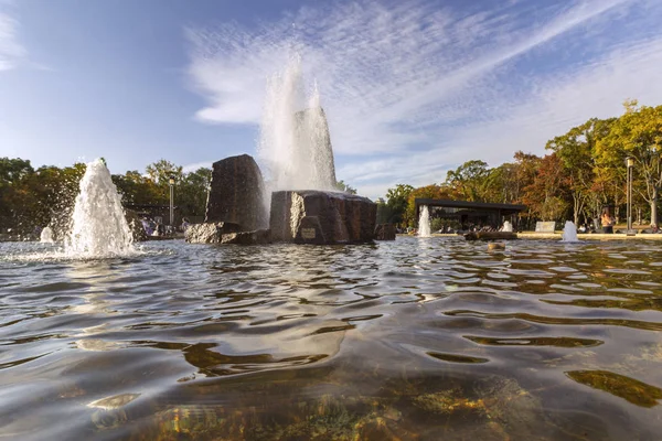 Osaka Castle parque público urbano e local histórico localizado em Osaka Jo em Choo ku, Osaka, Japão . — Fotografia de Stock