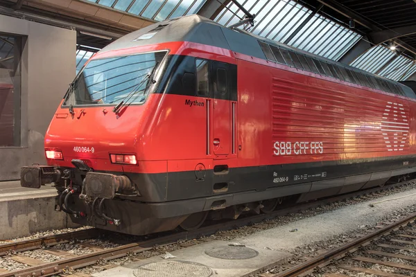 Locomotora en la estación principal de Zurich —  Fotos de Stock