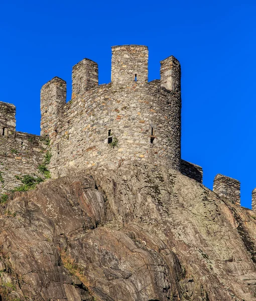 Крепость Кастельгранде в Беллинзоне, Швейцария — стоковое фото