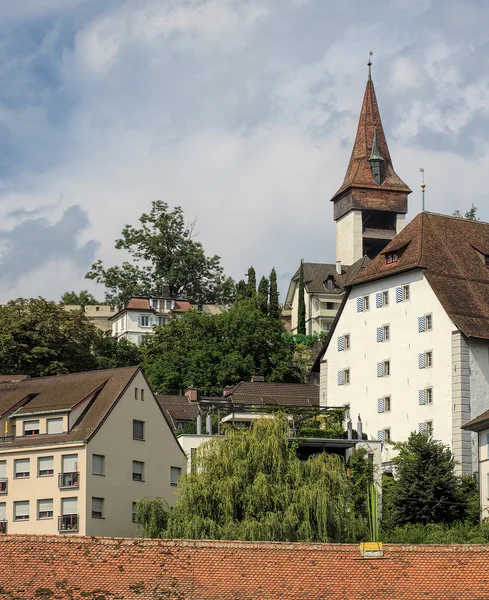 Edifícios históricos na cidade de Lucerna, Suíça — Fotografia de Stock