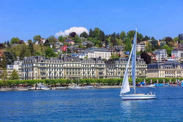 Lucernské jezero, pohled z města Luzern — Stock fotografie
