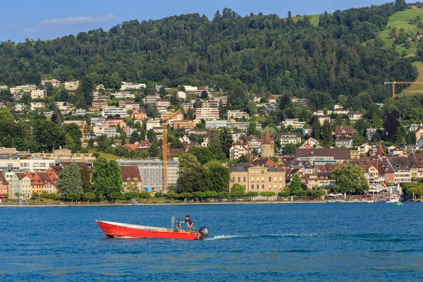 Vista sobre a cidade de Zug do Lago Zug — Fotografia de Stock