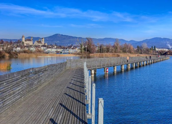 Pod de lemn între Rapperswil și Hurden în Elveția — Fotografie, imagine de stoc