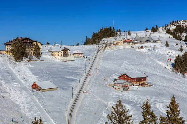 Vista de invierno en Mt. Rigi en Suiza — Foto de Stock