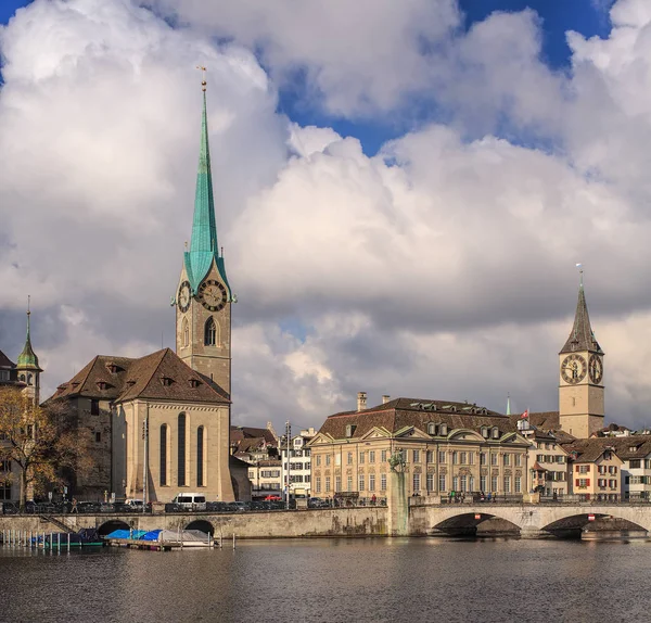 City of Zurich on a cloudy day in late autumn — Stock Photo, Image