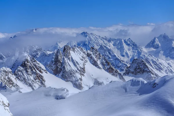 У зимові Альпи — стокове фото