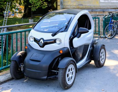 Renault Twizy elektrikli otomobil Zurich, İsviçre
