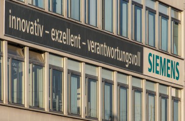 Wallisellen, İsviçre'de Bina bir Siemens cephe