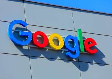 Zürih'te, Switze bina Google ofis duvardaki imzalamak