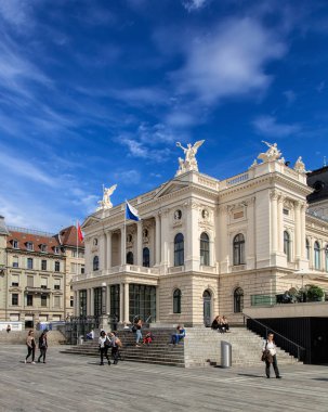 Zurih Opera Evi Binası