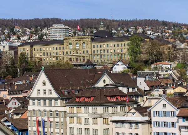 Città vecchia della città di Zurigo in primavera — Foto Stock