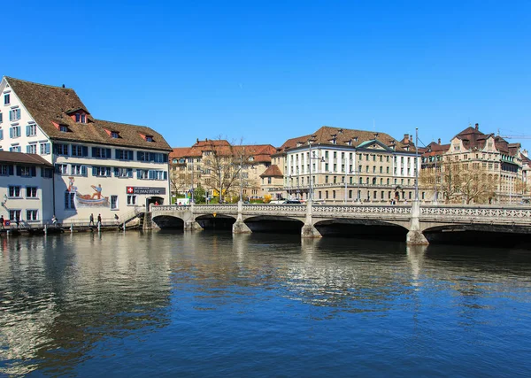 Zürih, İsviçre city otellerini göster — Stok fotoğraf