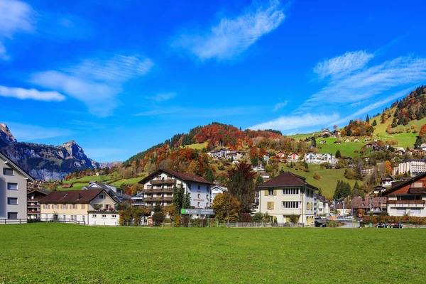 Ville d'Engelberg en Suisse — Photo