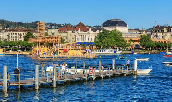 Lake Zurich op een zomer avond — Stockfoto