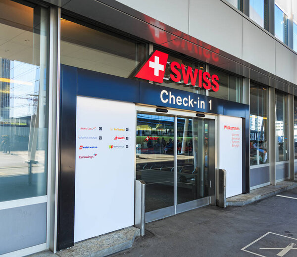 Вход в зону регистрации аэропорта Цюриха
