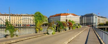 Pont des Bergues köprü Cenevre, İsviçre'deki boyunca görüntülemek