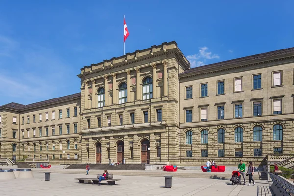 Строительство Швейцарского федерального технологического института — стоковое фото