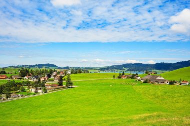 Sonbaharda İsviçre Einsiedeln town otellerini göster