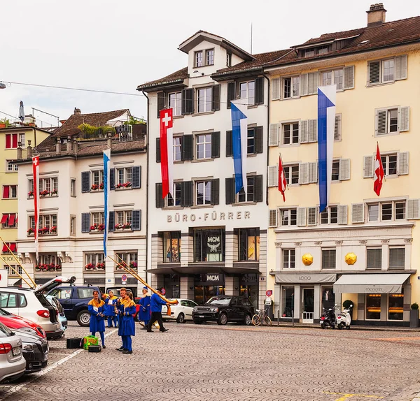 Città di Zurigo in occasione della Giornata nazionale svizzera — Foto Stock