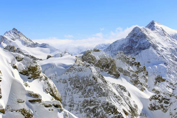 Vista de inverno de Mt. Titlis em Suíça — Fotografia de Stock