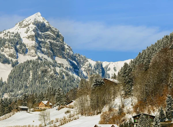 Χειμώνα θέα το ελβετικό καντόνι της Obwalden — Φωτογραφία Αρχείου