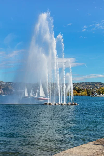 Lago Zurich en Suiza — Foto de Stock