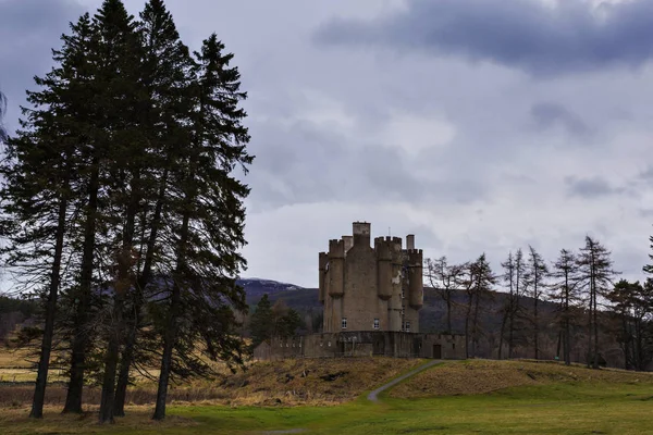 Braemar Castle in Cairngorms National Park, Scotland — Stock Photo, Image
