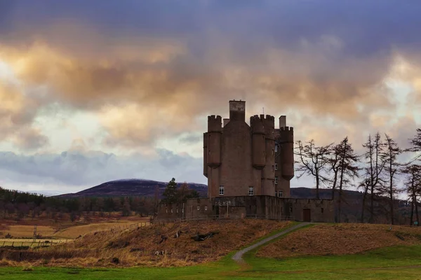 Braemar Castle in Cairngorms National Park, Scotland — Stock Photo, Image