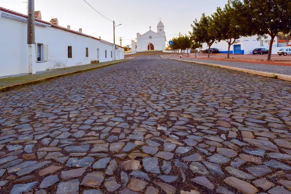 Rua coberta em Mina de São Domingos, região do Alentejo, sul do — Fotografia de Stock