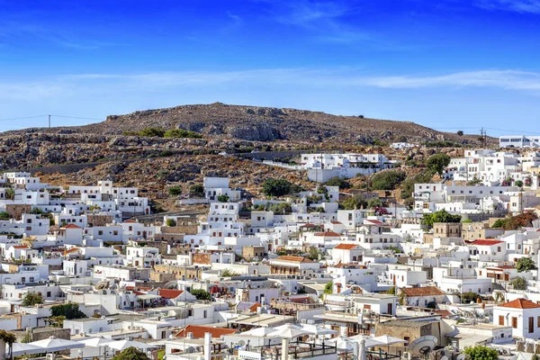 Una vista de la antigua ciudad de Lindos. Isla de Rodas, Grecia —  Fotos de Stock