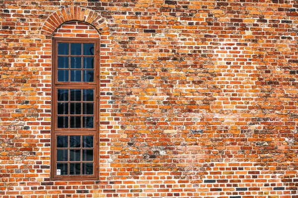 Texture del vecchio muro di mattoni con finestra antica — Foto Stock