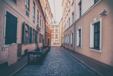 Eski şehrin mimarisi, Riga, Letonya, sokaklarda t seyahat